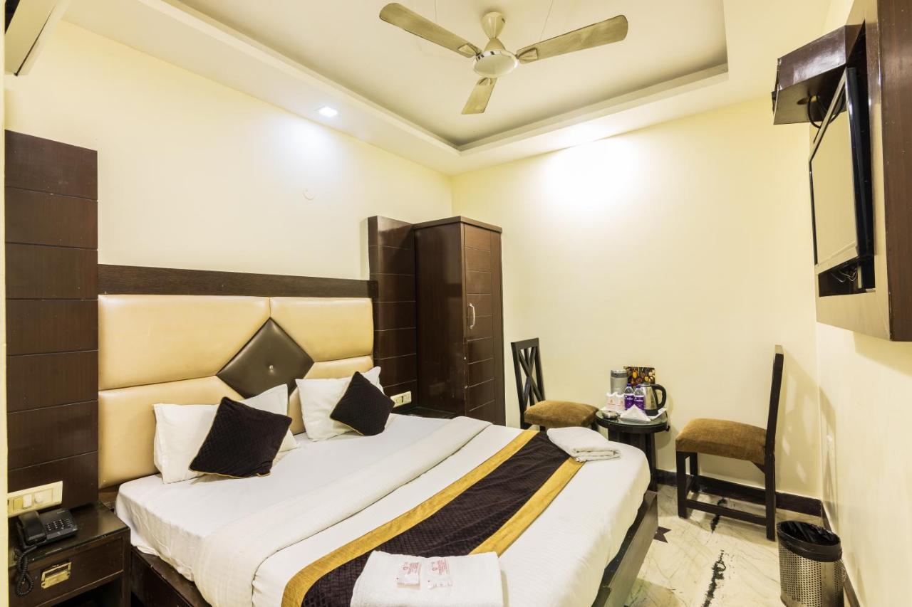 Hotel Grand Shyam- In Front Of New Delhi Railway Station-Couple Friendly Nova Deli Exterior foto